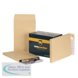New Guardian Envelopes FSC Hvyweight Peel & Seal Gusset 130gsm 381x254x25mm Manilla Ref M27466 [Pack 100]