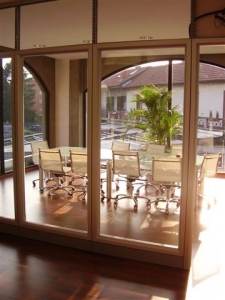 Abbey Links Demountable Partitioning